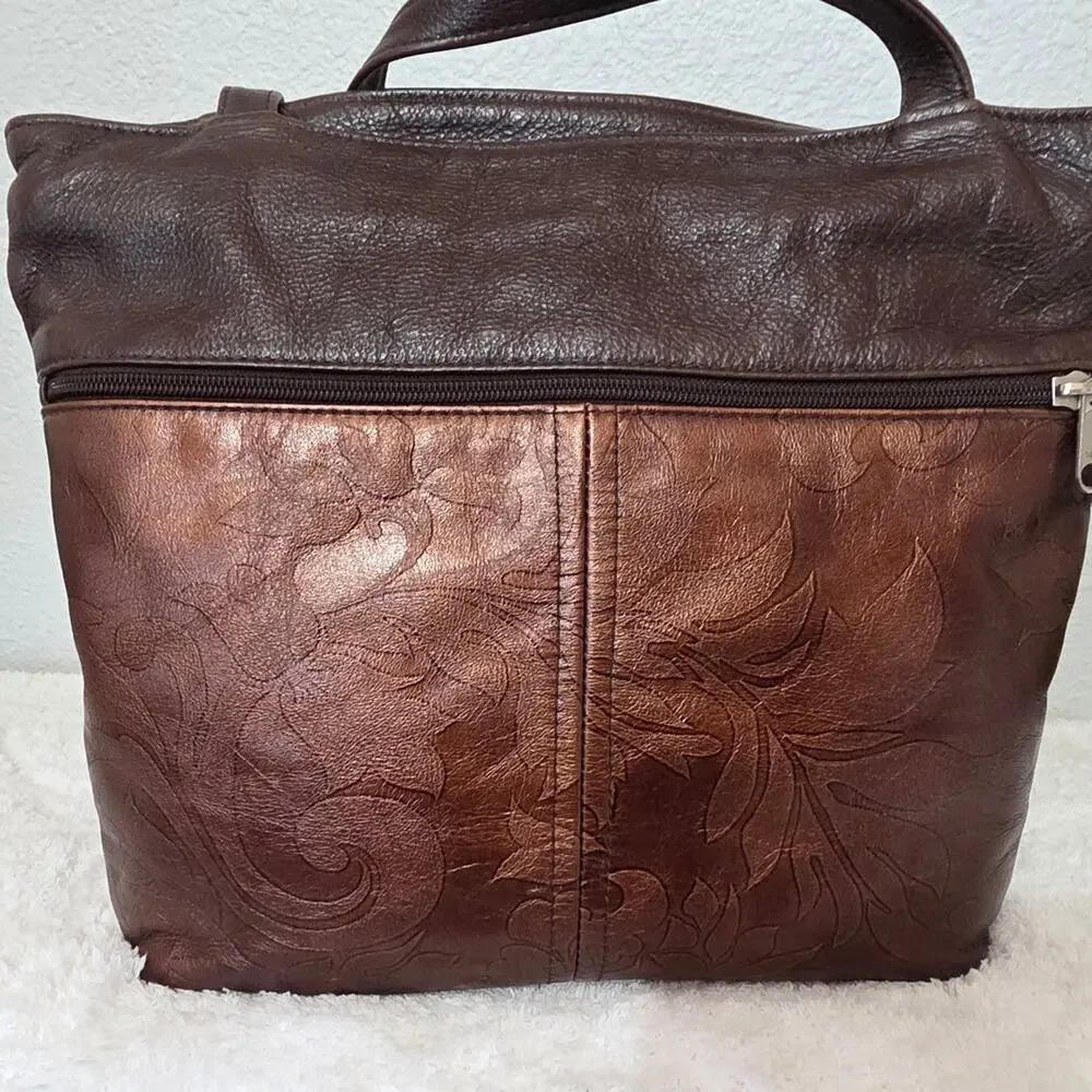 Chic Embossed Leather Shoulder Bag in Rich Brown